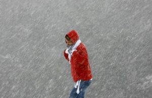 Alertă de vreme severă imediată, emisă de ANM. 11 judeţe, lovite de vijelii puternice