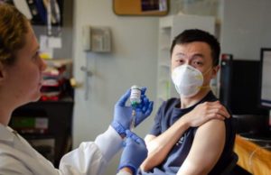 Numărul deceselor provocate de coronavirus a crescut la 1.383. Peste 64.000 de persoane, depistate pozitiv