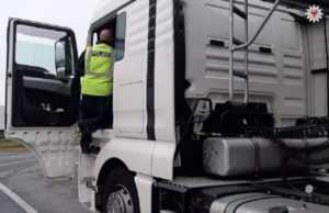 Şofer de TIR dat dispărut de patron, de două zile, camionul găsit de Poliţie în Germania, cu perdelele trase la cabină