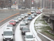 Vine iarna! Uite ce să faci ca să n-ai probleme cu maşina!