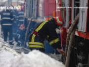 Pompierii din Capitală au fost solicitaţi în 59 de cazuri: Copaci şi stâlpi căzuţi din cauza vremii