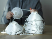 Ministrul Economiei: România va produce 150.000 de măști pe zi de săptămâna viitoare