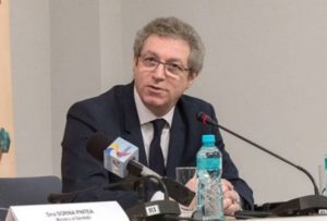 adrian-streinu-cercel-febra--crop-1585206779