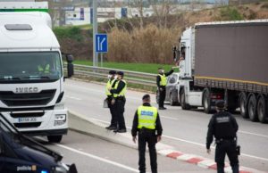 Şofer român de camion infectat cu coronavirus, în stare gravă la terapie intensivă, în Spania