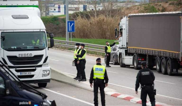 Şofer român de camion infectat cu coronavirus, în stare gravă la terapie intensivă, în Spania