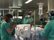 Şofer român de TIR infectat cu coronavirus, salvat și scos de la Terapie Intensivă în aplauzele medicilor