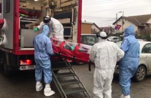 Încă patru pacienţi infectaţi cu coronavirus au murit în România, ridicând bilanţul deceselor la 22