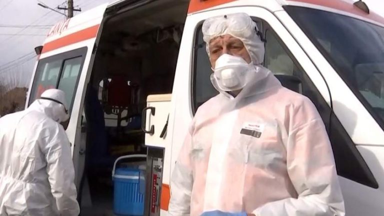 Încă 2 pacienţi cu coronavirus au murit, în România, ridicând bilanţul deceselor la 82