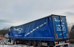 Şofer român de TIR mort în Germania, strivit în cabină. A intrat în plin în două camioane