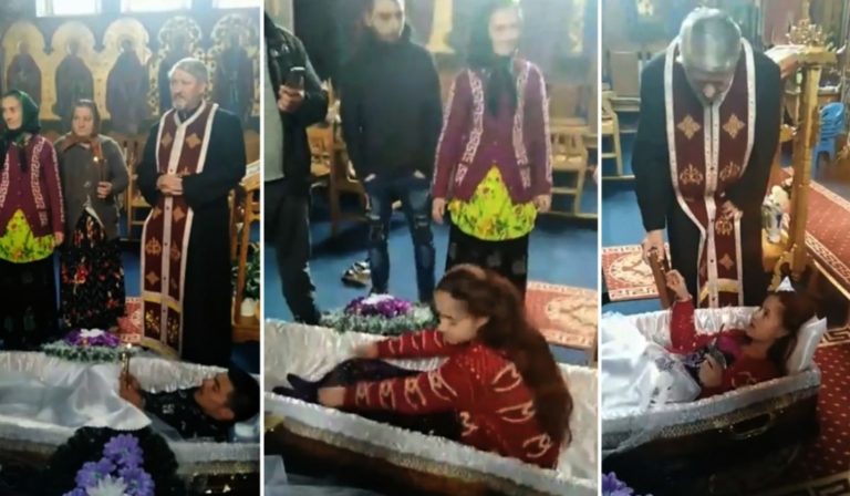 Tineri băgaţi în sicriu şi puşi să jure pe Biblie, ritual scandalos într-o biserică din Huedin