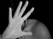 CINE STĂ ÎN SPATELE AFACERII CU MINORE ȘANTAJATE?! “ESTE PROXENETISM PE FAȚĂ FĂCUT DE…”