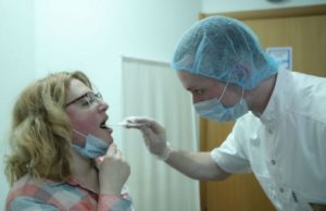 Ce trebuie să faci dacă suspectezi că ai coronavirus. Dr. Elena Marinescu spune care sunt pașii corecți