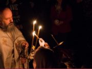 Pot să ascult slujba de Înviere din mașină în fața bisericii? Răspunsul autorităților