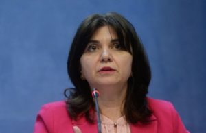 Şcoala online devine obligatorie, a anunțat ministrul Educației