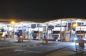 Doar camioanele mai intră în ţară prin vama Nădlac 2. 14 benzi pentru transportul de marfă