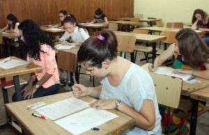 Surse: Elevii ar putea relua cursurile în iunie