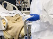 Alţi nouă pacienţi cu coronavirus au murit în România. Bilanţul morţilor: 257