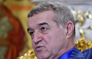 Gigi Becali, noi donații impresionante în plină pandemie: ”Spuneau oamenii că nu mai au unde să stea”