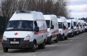Ambuteiaj cu zeci de ambulanţe în Moscova, spitalele au intrat în „stare de urgenţă”