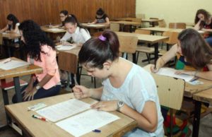 Elevii vor da Bacalureatul și Evaluarea Naţională fără materia din semestrul II