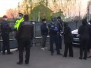 Amendă uriașă pentru un preot din Maramureș. A primit în biserică zeci de persoane, la slujba din Vinerea Mare