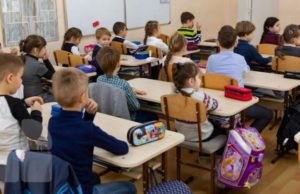 Premierul Ludovic Orban a anunțat că elevii s-ar putea întoarce la școală după încetarea stării de urgență. „Anul şcolar va fi încheiat”