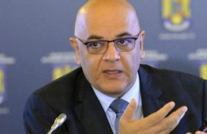Raed Arafat, avertisment pentru români: ”Nu vă faceți planuri pentru vacanța de vară!” Ce înseamnă relaxarea măsurilor ce va începe pe 15 mai