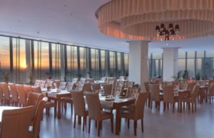 Hotelurile,barurile si restaurantele raman inchise pana la Craciun. Tara in care guvernul a facut anuntul