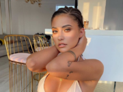 Antonia și-a impresionat fanii cu fizicul său. S-a pozat într-un costum de baie extrem de sexy