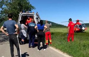 Asistent SMURD pe elicopter, chemat să își salveze propriul copil. Martorii scenei, în lacrimi