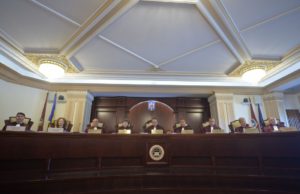 CCR: Amenzile date în timpul stării de urgență sunt neconstituționale