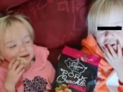 Dublă tragedie: Au murit ținându-se de mână. În tot acest timp, mama lor încerca disperată să le salveze