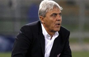 FOTO | I-au vandalizat casa lui Sorin Cârţu! Mesaje jignitoare pe pereţi