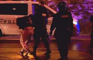 Război între două clanuri rivale, la Ploiești. Două familii s-au luat la bătaie cu răngi și băte, au intervenit mascații