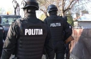 Bărbatul din Cluj care și-a ucis mama a încercat să-și ucidă și fratele, care dormea