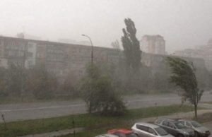 Alertă de vreme severă în jumătate de țară. 29 de județe, sub cod galben de vijelii