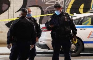 Caz înfiorător: un bărbat este acuzat că și-a înjunghiat fiica de 6 ani, apoi le-a spus polițiștilor că au fost atacați de hoți