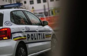 O româncă de 21 de ani, urmărită internaţional pentru omor, a fost prinsă de polițiști acasă, la Bihor