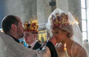 Liber la nunți în biserică după 15 mai! Câte persoane pot participa și ce reguli trebuie să respecte