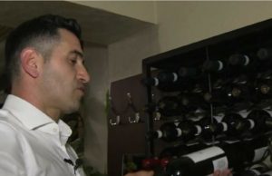 Reguli stricte în restaurante! Clienţii trebuie să lase datele personale înainte să se aşeze la mese