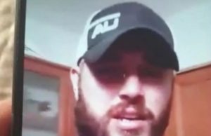 Ce a pățit un bărbat din Tulcea care se dădea șmecher pe Facebook și amenința poliția cu pistolul! A regretat amarnic gestul său