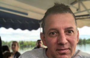 S-a aflat cum a murit Costin Mărculescu. A fost găsit în cada plină, îmbrăcat. Apa fusese lăsată să curgă