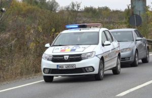 Un minor din Craiova a furat trei maşini într-o singură noapte