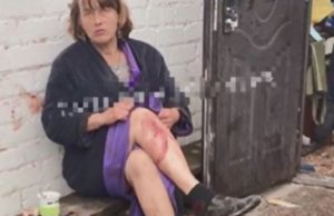 O femeie și-a ucis prietenul sub ochii fiicei, apoi și-a băut liniștită cafeaua și a fumat