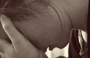 Un tânăr din Dâmbovița și-a convins iubita de 15 ani să se prostitueze