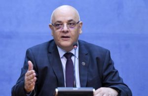 Câte cazuri ne despart de starea de urgență? Raed Arafat, informații noi: „Unii sunt dispuși să facă orice”