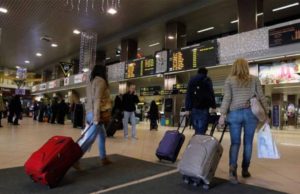 Italienii vor ca badantele care vin din România să fie testate în masă, pe fondul creşterii numărului de cazuri de Covid din ţara noastră