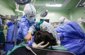 Tânără însărcinată în 25 de săptămâni, răpusă de coronavirus în Alba. Nici copilașul nu a putut fi salvat