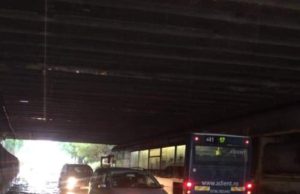 Craiova sub ape, după ce s-au rupt norii și a plouat o oră, torențial