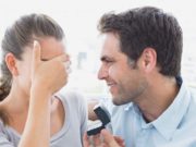 Dramă romantică la Botoșani, după ce un tânăr și-a întrebat viitoarea soție ce a făcut cu banii trimiși de el din Italia